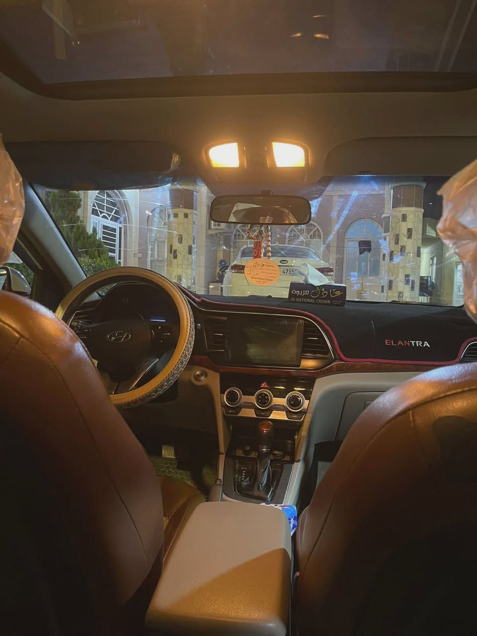 السلام عليكم
النترا 2019 خليجي شكل 20 مكفوله كفالة عامة عدا تكحيل بالدوسه شي بسيط 
فول مواصفات 
فتحة سقف 
بصمة تشغيل بصمة ابواب وجنطه 
كاميرا خلفيه 
حساسات امامي وخلفي 
 4 أنظمة قيادة نورمال - ايكو - سبورت- سمارت 
مكينه 2000 دوش ما مفتوحه بلاديه كير كفاله ماشيه 152 الف 
رقم بغداد الدولي باسمي تحويل ثاني يوم 
مكانها بغداد التاجيات 
السعر 162 وبيها مجال 
***********

