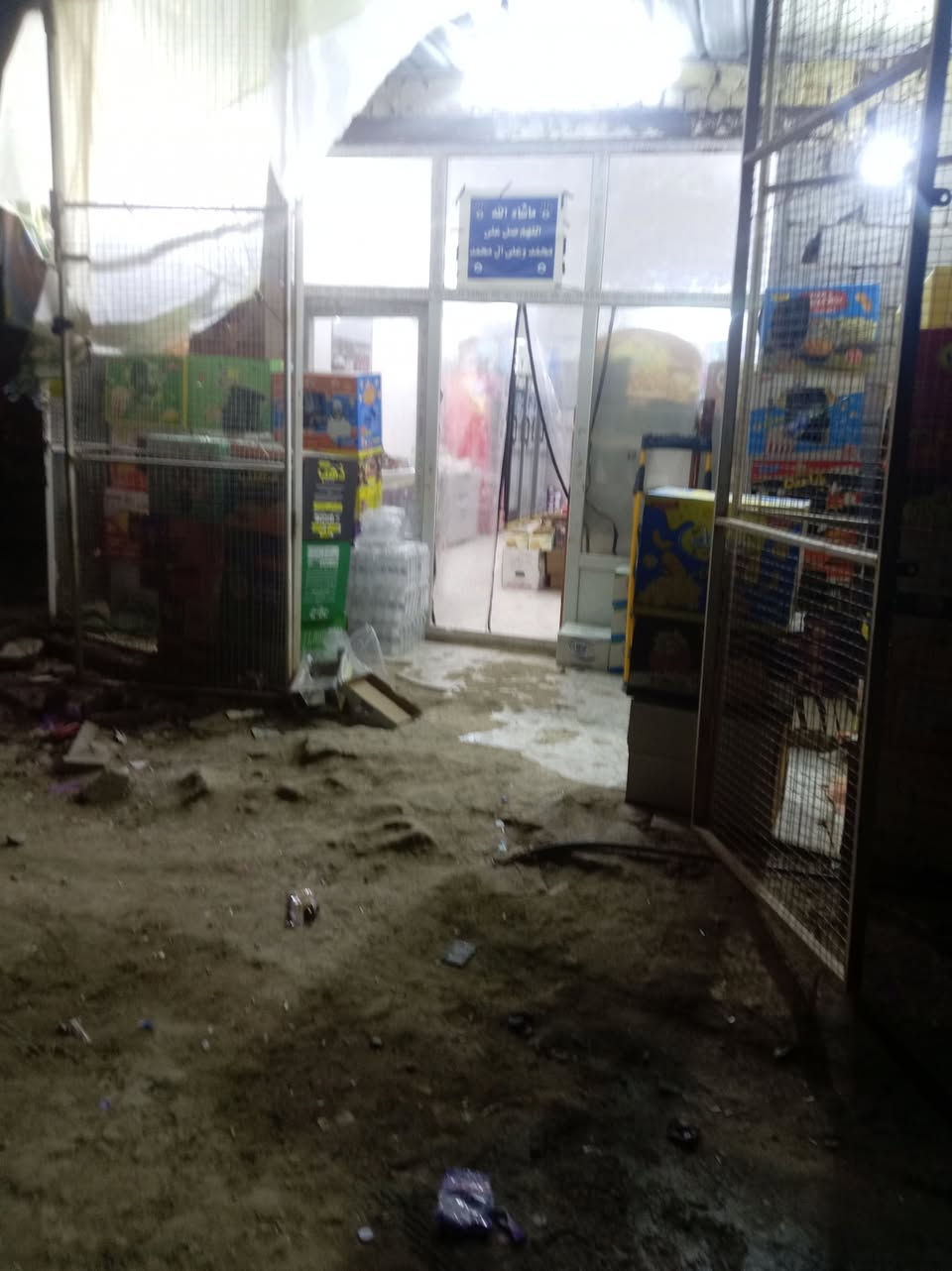 لبيع بناصريه حي السبل الولى *********** مناسب يم حسينيه أصحاب الكساء مناسب مساحه 210
