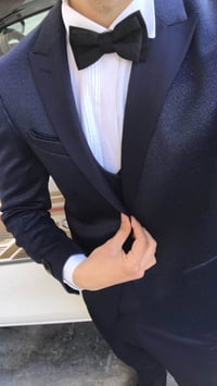 بدلة رجالية • طقم ٣-٤ قطع • مقاسات كاملة