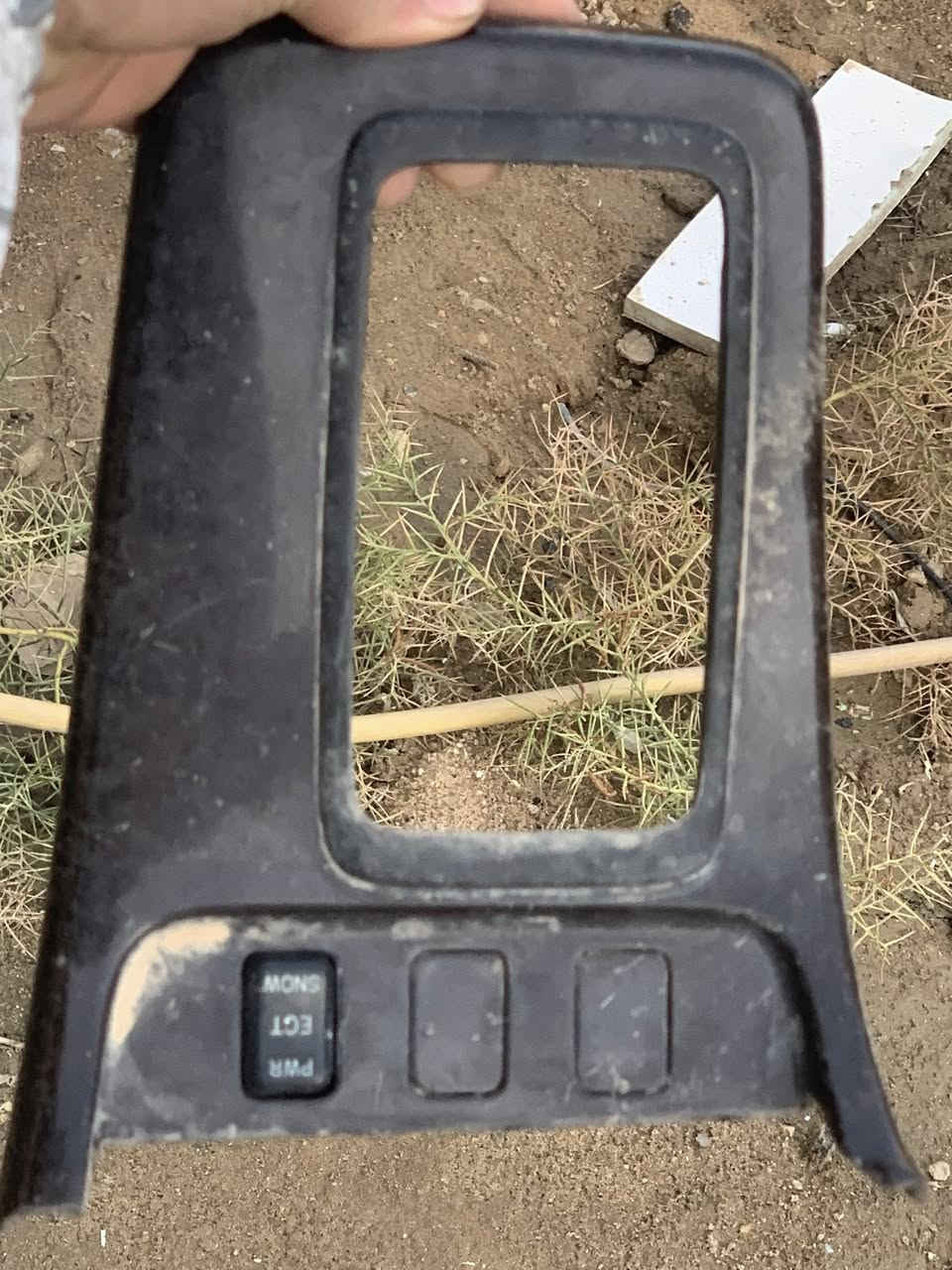 سلام عليكم ادوات شيزر نفخ لؤلؤي البيع شنو تحتاج موجود فره كامله مال صبغ موجوده عندي لايتات بك لايت مستعملات تا بوت شتريد انطيك مكاني نجف رقمي ***********
