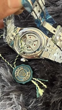 مزاد • ماركه عالميه • ساعه