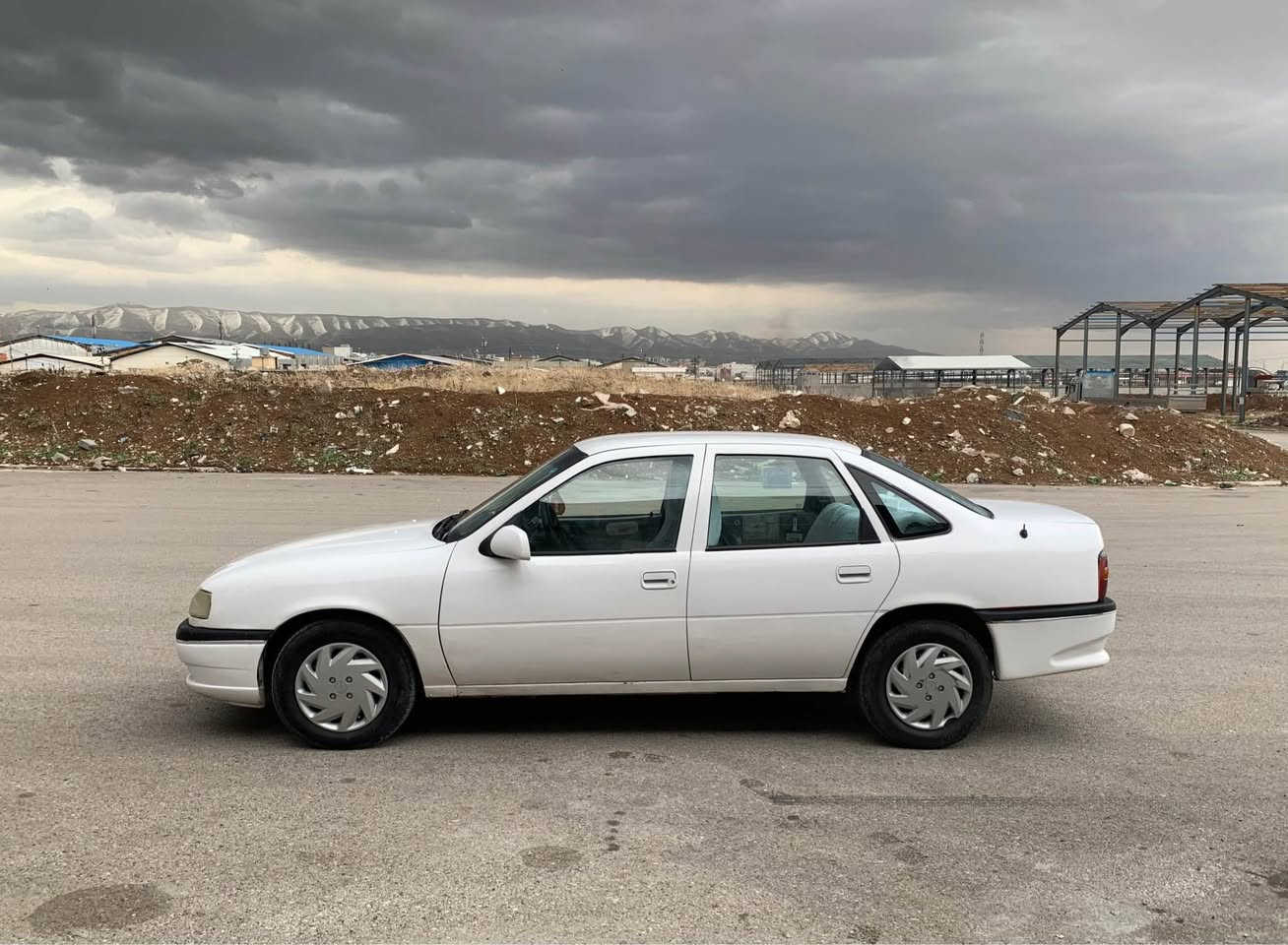 *********** موديل 95 رةقةم سليماني رةقةمو سةنةوي تا 2030 تازةية تحويل غرامة بةشةرت كير ئوتوماتيك كيرومكينة بةشةرت بيشو دواي توندو تولة كارةباي هةمو ئيش ئةكات تايةي تازةية دةعمو ليدراوي هيج نية سيارةيةكي زور ريكوبيكة فحصو هةزةي تازةية سعر 43 معاملة لة سليمانيم *********** السليمانية, العراق
