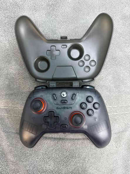 جوستك ماركة كيم سير  - GAMESIR - أصلية جديدة لوك 

متوافقة مع اجهزة / ايفون - اندرويد - PC -  Steam Deck
- Nintendo Switch -

السعر 30 الف مع التوصيل 🚚

للحجز والاستفسار مراسلة الصفحة

مراسلة او اتصال واتساب فقط *********** 📞 بغداد
