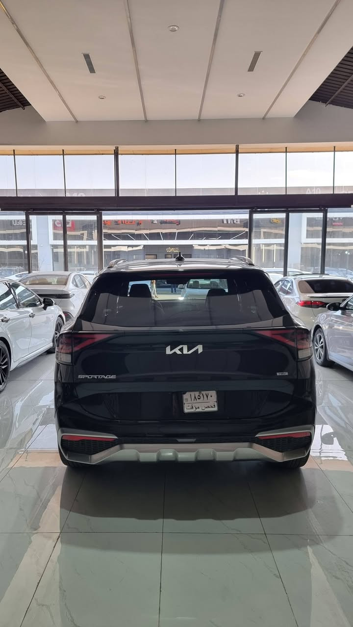 سبورتج 2025 هايبرد
برستيج فول 1/1
السعر 166
ماشية 29
منفيست تترقم جميع المحافظات عدا الاقليم
راسلني خاص ادزلك صور الضرر
ملاحظة : الرقم مجاني 

***********
***********
