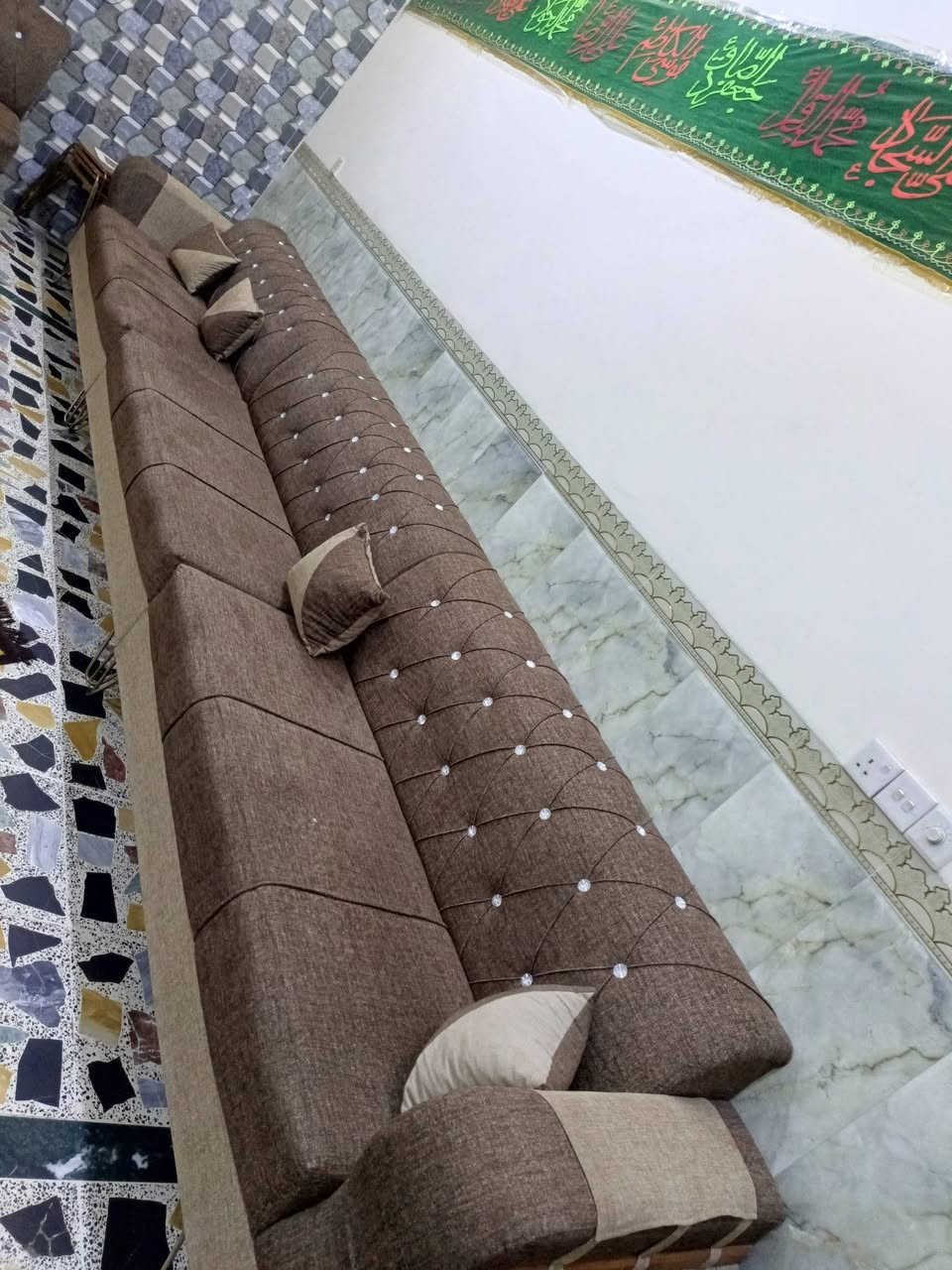 تخم للبيع 20مقعد مكان بغداد 
سعر 550


**إذا كنت صاحب هذا الإعلان وتريد حذفه لأي سبب، رجاءا أرسل رسالة إلى الدعم الفني**