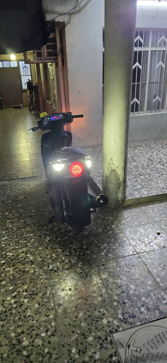 دراجة ثعلب مال رمبه محرك مكفول برغي ممفتوح بي كهربائيات شغاله دراجه جديده قفل ستيرن وقفل جنطه كفرات ختم واحد رايدها ب 700 مكاني حي العامل ***********
