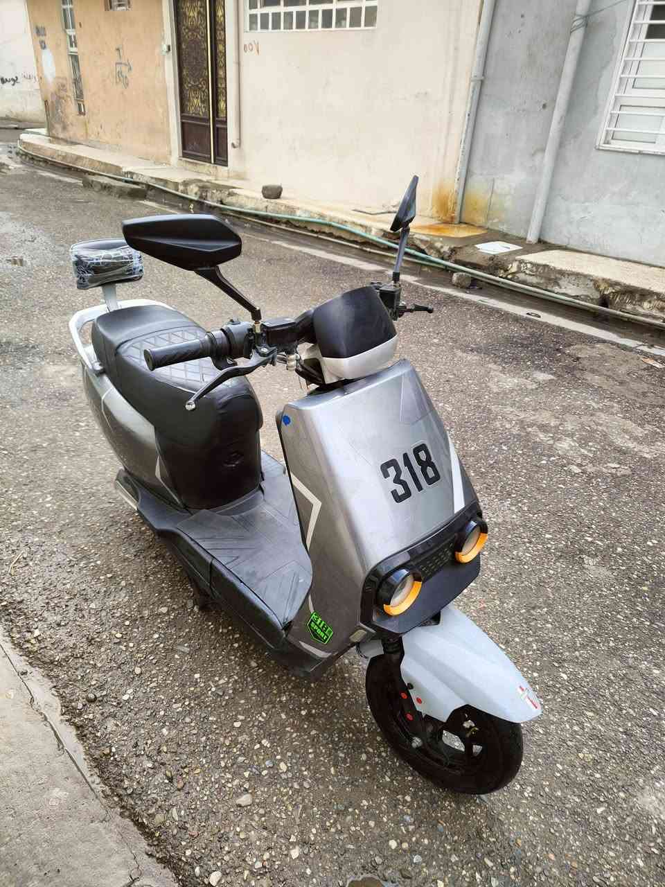 دراجه 318  معروف مواصفات دراجه شرط كلها شغاله ما بيها اي خلل السعر 475 قفل الاتصال ***********    ***********
