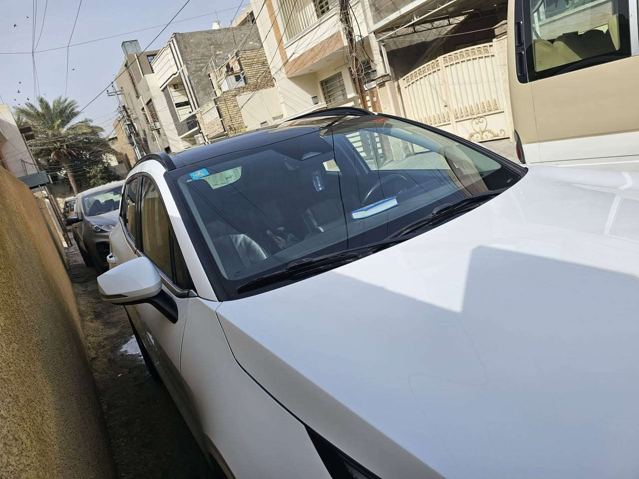 سلام عليكم سبورتاج ٢٢ هايبرد كوري اصلي  شكل جديد فول مواصفات بيها بابين مبدله اصلي وبارد قليل بالباب الخلفي مكاني بغداد رايدها 195 وبيها مجال رقم بغداد ماشيه ٣١ الف كيلو 
***********
