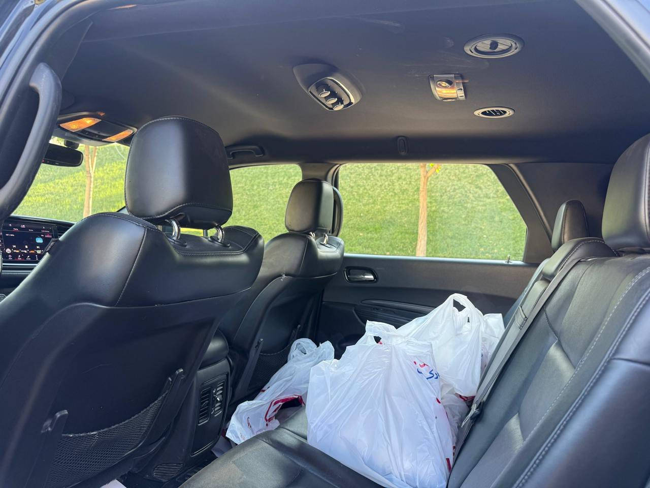 دوج دورنكو 2021
مواصفات Gt
فول مواصفات عدا البانوراما
سياره جديده 
تخم تاير جديد
صبغ فقط جاملغ السائق
كل صورها واضحه
وبيها سونار
ايرباك سستم
السعر مناسب حيل 260$ ومجال
((رحم الله رجلا سمحا اذا باع واشترى))￼
صلوا على رسول الله واله وصحبه وسلم
مكان السياره سليمانيه
￼***********
اخوان اني مكلف بالنشر للاستفسار تواصل مع صاحب السياره
