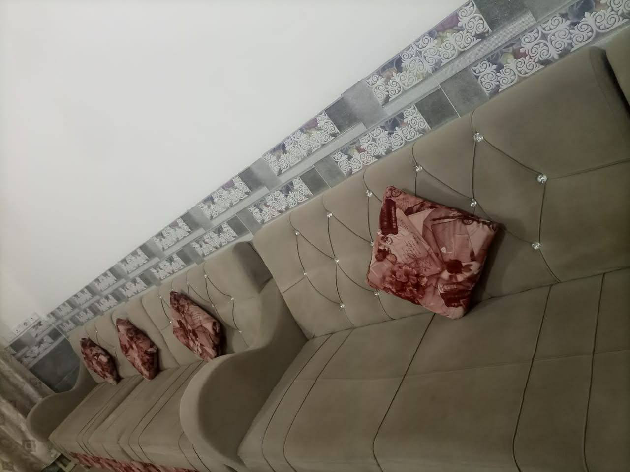 ديوان ٧ متار ١٨٠ وبيه مجال


**إذا كنت صاحب هذا الإعلان وتريد حذفه لأي سبب، رجاءا أرسل رسالة إلى الدعم الفني**