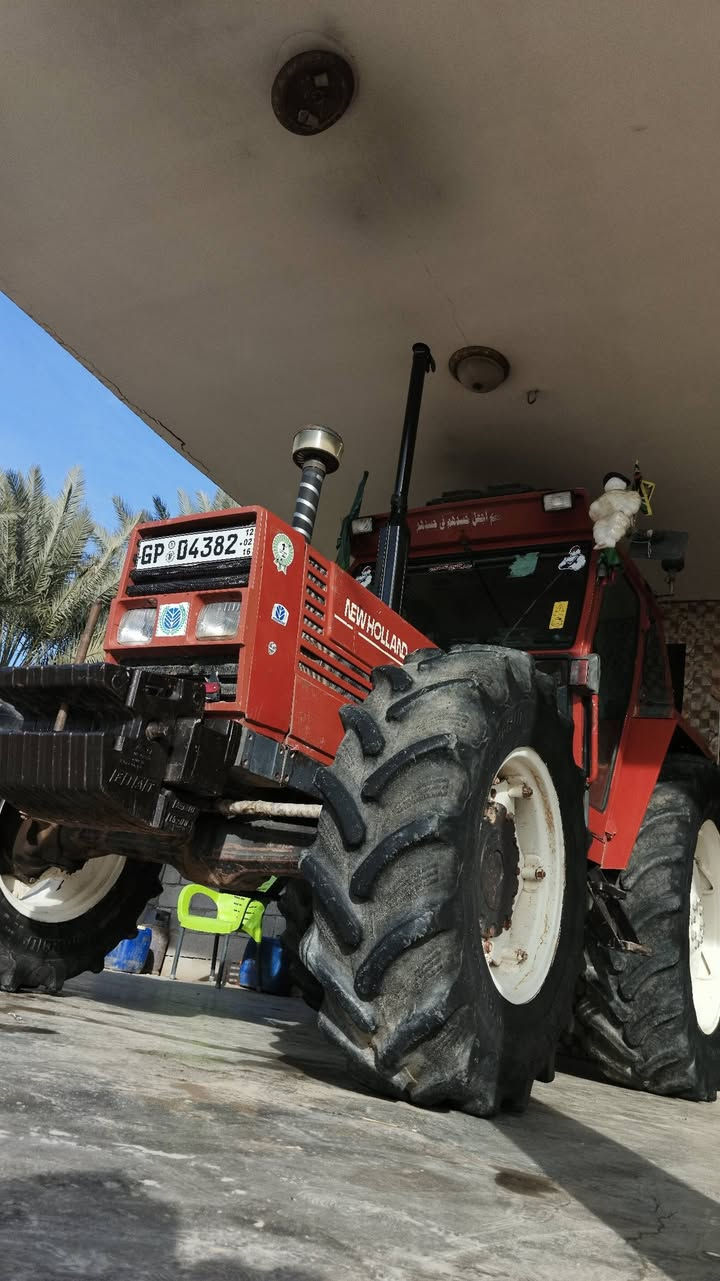 السلام عليكم فيات نيوهولند للبيع حجم 110رقم قادسيه سنويه مجدده 2029مكفوله كفاله عامه للستفسار ‏‪***********‬‏
