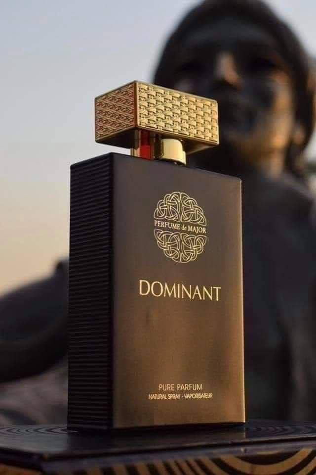 عطر الفخامة عطر الملوك 
عطر dominant ☺️💯
عطر دومنت الفرنسي 🇫🇷💯
اللون الاسود الفواح ❤️ .. 
العطر الي مسوي ضجه حاليا بعالم العطور والي مدوخ العالم 🖤
عطر دومنيت👑 عطر الملوك
العطر المميز والثابت
عطر دومنيت رجالي من العطور المختلفة المميزة عن اغلب العطور .ذو رائحة  تتميز بالفخامة والذوق  عطر ثابت لطول اليوم .

أشهر عطر بنكهته وثبوتيته وفواحانه ♥️🖤 
العطر الخام  الاصلي الفرنسي المنشأ فرنسي🇫🇷🇫🇷🇫🇷  اصلي  ١٠٠% 
العطر هو احتفال بالعشب الأكثر شهرة في جنوب فرنسا. بتطبيق اللافندر مع لمسة من الليمون والهيل. بالإضافة إلى إضافة الفواكه مثل زهرة البرتقال والفريزيا ، مما يضيف إلى قلب العطر. قاعدة مكونة من المسك الثقيل المصنوع من الأعشاب الهندية ومزيج من القش واللوز والتبغ.
عطر دومنيت الاسود الاصلي
الاصلي 💯♥️
المنشأ فرنسي 🇫🇷 💯 
الحجز واباستفسار خاص
🚘 يوجد خدمة توصيل لجميع محافظات العراق ٤ الاف 🚘


**إذا كنت صاحب هذا الإعلان وتريد حذفه لأي سبب، رجاءا أرسل رسالة إلى الدعم الفني**