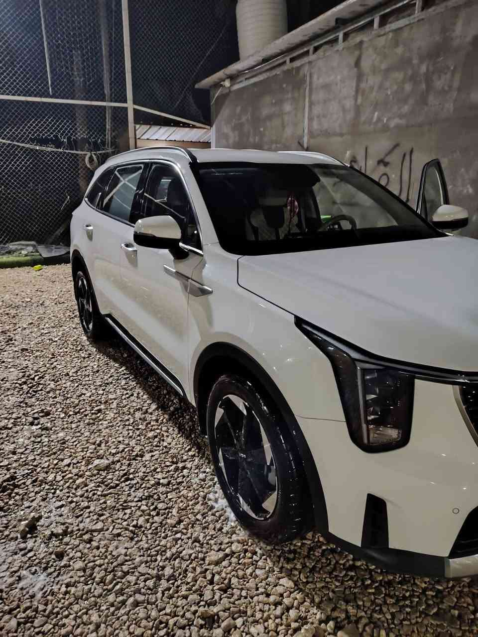 سورنتو 2024 خليجي
رقم بغداد 
كير ماوس
كفاله عامه من شخط ورصعه والبارد 
محرك 4 سلندر 2500
ماشيه 19 الف فقط
باقي مواصفات معروفه
السعر 295 مع مجال بسيط
مايفيدك السعر وتشوفها غاليه عليك اعبرها وان شاء الله تحصل الأفضل والأحسن منها سعر 

*********** 📞
