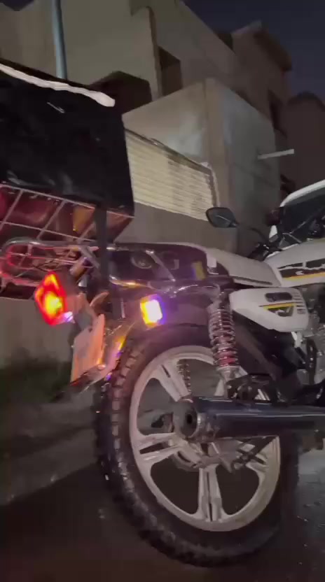 السلام عليكم دراجة سونلك سيفان موديل  25نازلة 25 الدراجة نضيفة ومرتبة( مفتوح فقط قبق كلجات بس ممبدل الكلجات بس القبق مفتوح الواشر الاصلي) للبيع او مراوس ب سنكس او ثعلب نضيفة مكاني بغداد الغزالية


**إذا كنت صاحب هذا الإعلان وتريد حذفه لأي سبب، رجاءا أرسل رسالة إلى الدعم الفني**