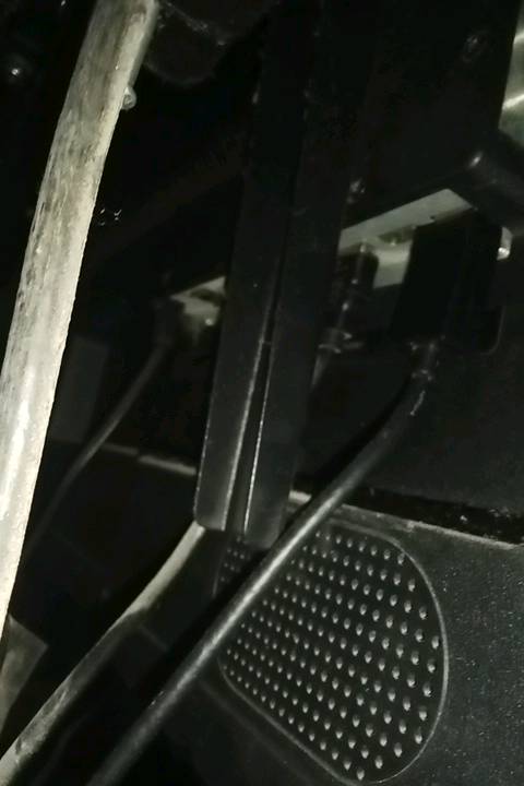 بغداد الحسين شاشة للبيع مواصفات حلوه بس الريمون مو أصلي بيها 3 اجتي