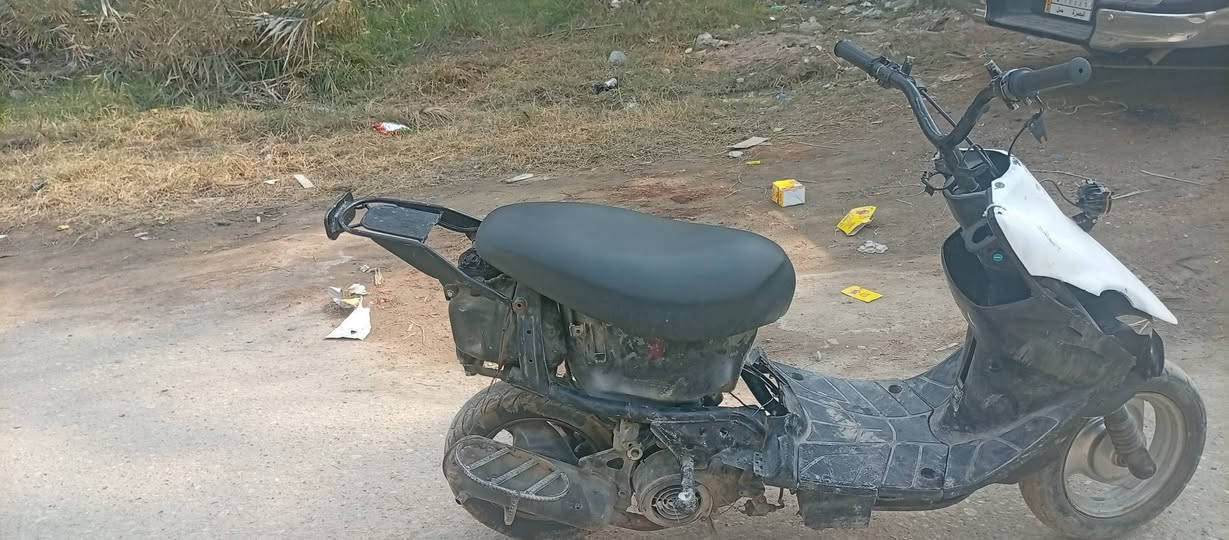 درجه لبيع تسع زروف مفتوحه مره واحده لمكينه صافيه بس شوي لكزوز طك من جوه رد لحيم سعر125 بيها مجال قليل رسلني خاص وبخدمتك *********** وتساب شريحه تشغل وتساب موجود
