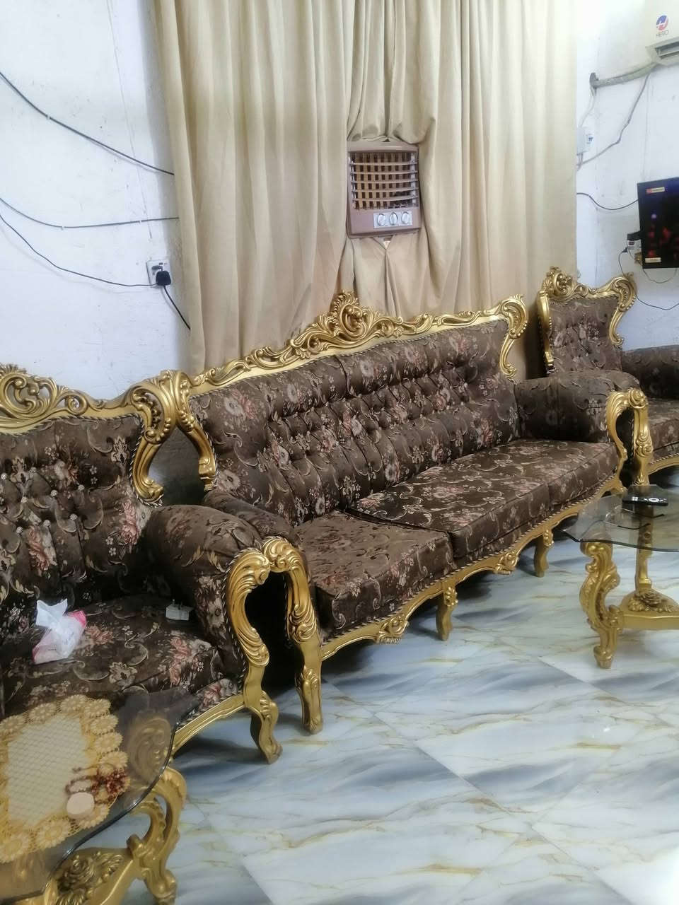 تخم قنفات تركي متكون من 6قطع واربع طبلات صغيره واحده كبيره شبه الجديد السعر على الخاص


**إذا كنت صاحب هذا الإعلان وتريد حذفه لأي سبب، رجاءا أرسل رسالة إلى الدعم الفني**