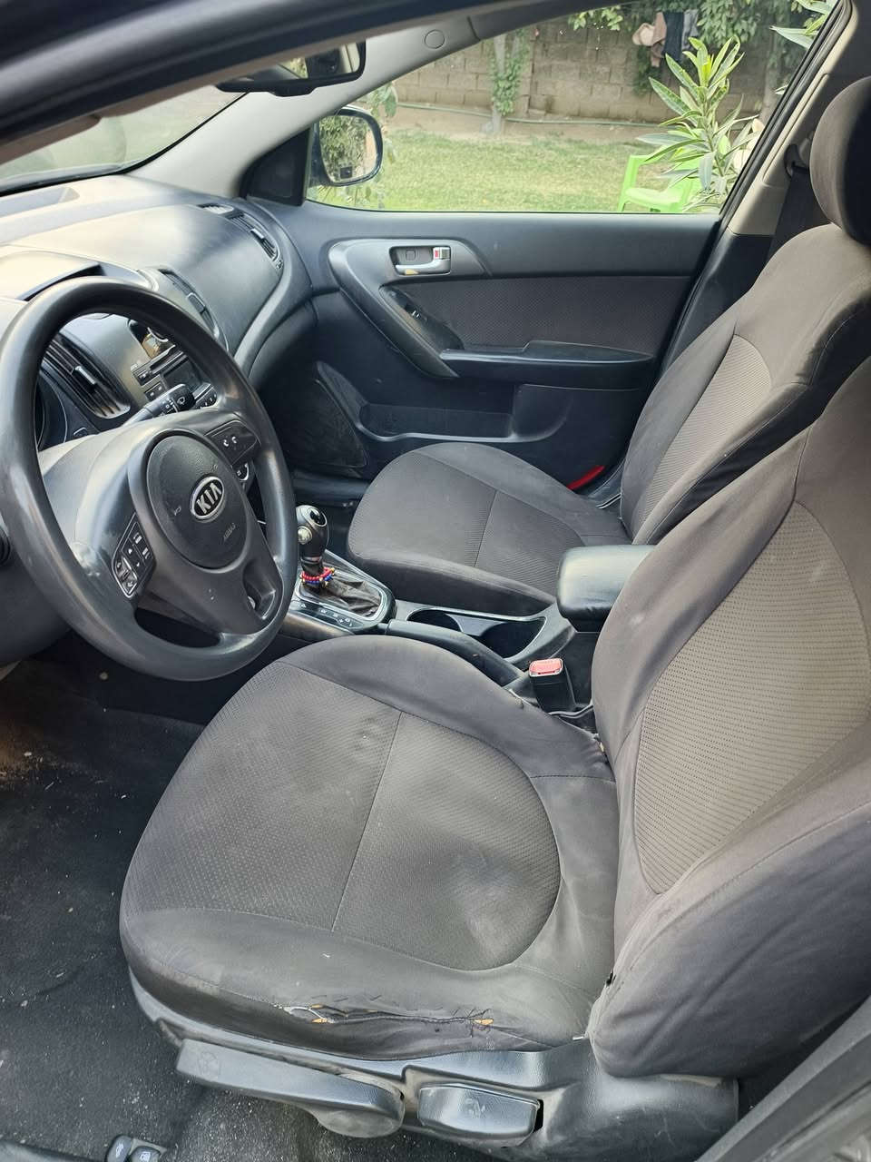 كيا سيراتو موديل2011 مكان بغداد
السعر 95للتواصل علة رقم***********
