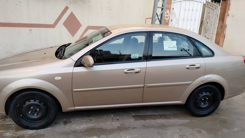 ئۆپترا مۆدێل ٢٠٠٩
سەیارەکە بێ بۆیاغە و بێ لێدران و ساردە
سەنەوی بە ناو خۆمەوەیە هەتا ٢٠٣٠ تازەیە
هەزەشی تازەیە
بیتاقەی بەنزینی هەیە و شاشە ئایپاتە 

گێڕ عادی گێڕ و مەکینە بەشەرت بوڕغی نەکراوەتەوە
ێ پارچەی تەنها کاڵبوونەوەی هەیە
___
*********** ڕەقەم موبایل
سیارة أبترا موديل ٢٠٠٩
سيارة بدون سبغ بدون ضربة
سنوية بأسمي لحد ٢٠٣٠
هزة جديدة
بطاقة بنزين بي
كير عادي بشرط
٣ قطة تلاشی
سیارة بدون مصرف
رقم موبايل*********** كركوك, العراق
