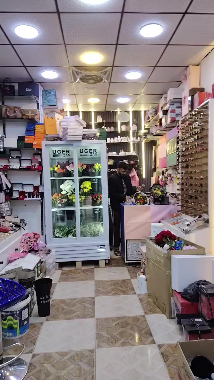 غزالة للورد الطبيعي والصناعي والطباعه بكل اشكالها 
طباعة اكواب 
طباعة صحون 
طباعة قماش 
طباعة فسفورية 
طباعة صور عرسان 
وجميع انواع الطباعه بأنسب الاسعار 
مستعدون لتجهيز جميع المناسبات بكل تفاصيل المناسبه وبتصميم حسب الطلب 
يمكنكم التواصل عبر الرقم 
***********
ويمكنكم زيارة حساب غزالة عبر الانستكرام 
ghazala_5g
العنوان : هيت - شارع العسافي -مقابل كوزمتك فوريو 
يوجد توصيل لجميع المحافظات
