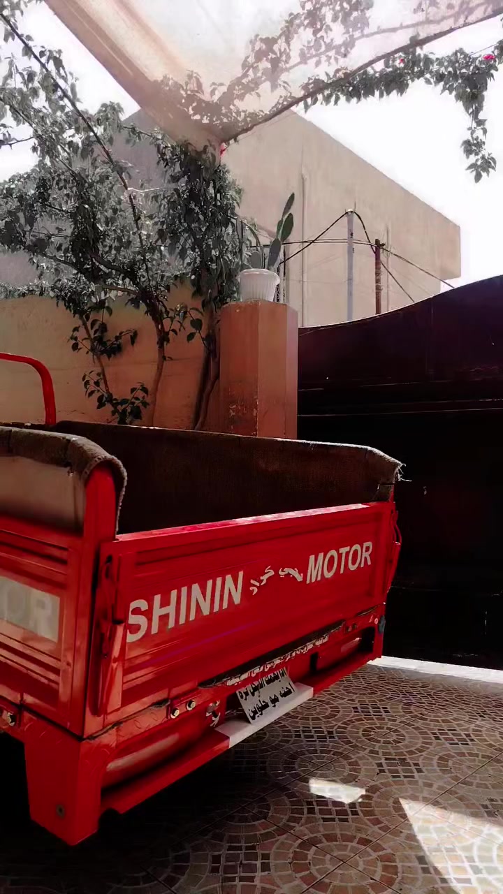 للبيع ستوته الأصلي مديل ٢٣ أوراق صولي مكاني محاويل السعر.  ٢٨٠٠ وبيه مجال   تصل***********
