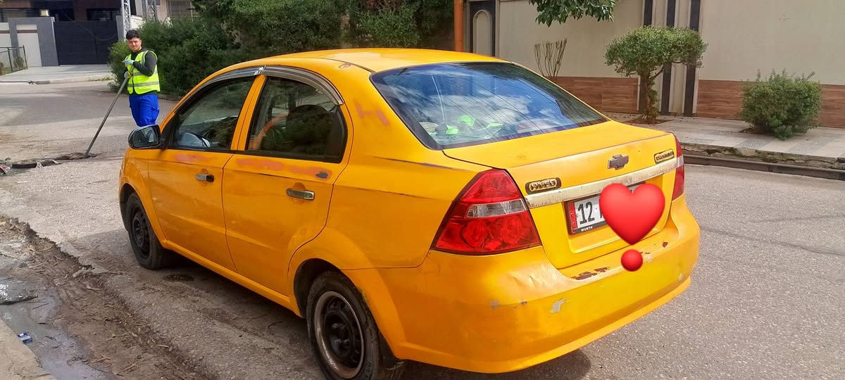 السلام عليكم لبيع افيو 2009
محرك وكير شرط
طخم تاير جديد
السياره بدون ضرر بدون معجون شرط
طخم حداديه جديد
السياره حلوه
بس ينراد ينعاد الصبع
اول صبغه لل سياره
كاربون الجديد بيها
السياره بسمي رقم نينوئ شرط التحويل فقط
هيئه غرامات صفر 0 
مكاني حي الشيماء
*********** بي واتساب
