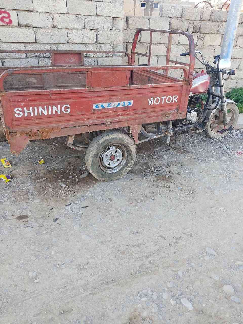 ستوته جمره بعيره لبيع او معارض حسب القناعه المحرك اليوم عمرتو ريمن شاطي شرط اكسن شرط السعر 550وبيها مجال قليل ***********
