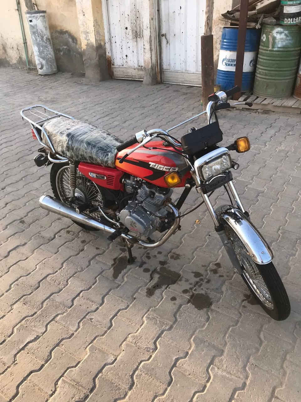 للبيع
تايكر موديل 2020 اوراق 

دراجه حلوه او جاهزه شوفت عينك 

السعر ٤٢٥  رجاء الموشراي لايتعبني

مكاني كربلاء الحسينية 

الشراي يجي خاص


**إذا كنت صاحب هذا الإعلان وتريد حذفه لأي سبب، رجاءا أرسل رسالة إلى الدعم الفني**