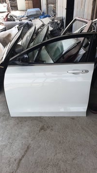 يتوفر قطع غير سي 200 جيب بزون ودرنكو 07707941975