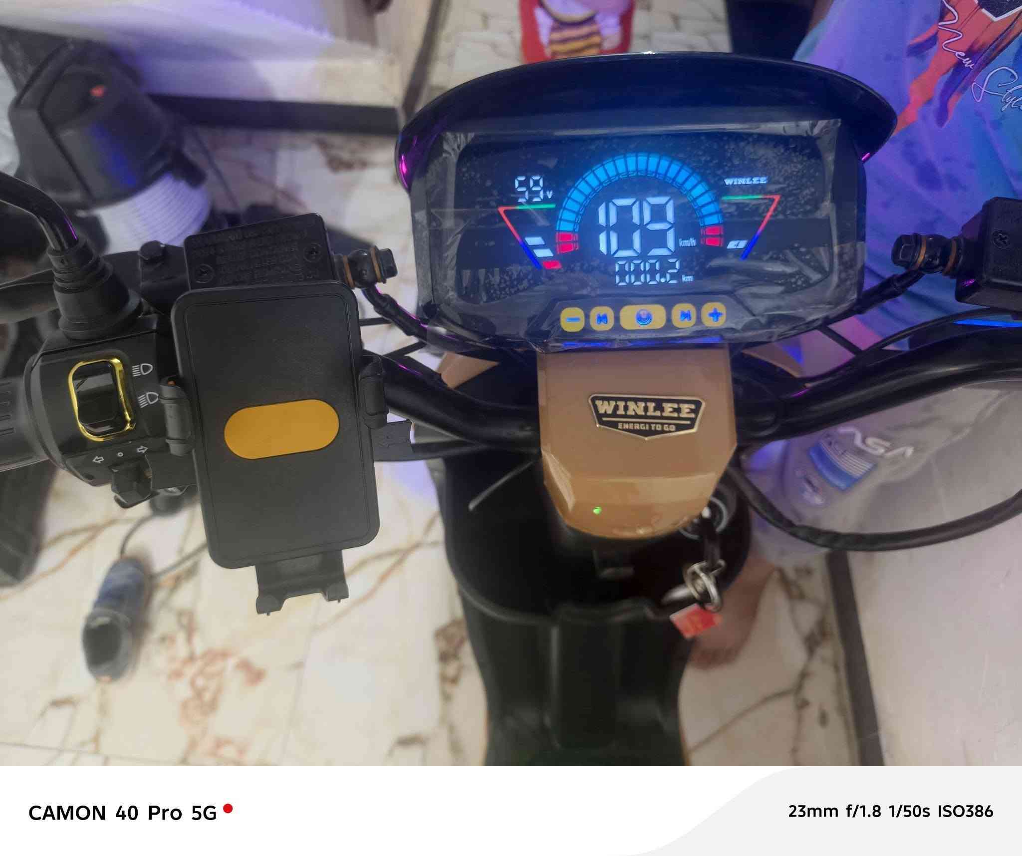 من رخصة الادمن المحترم
شحن R9 موديل 2026 لون صحراوي
مواصفات الدراجه
خمس بطاريات 32 أمبير ونلي
اشاير يمنه يسره
كلوب عالي ناصي
نشرات اماميه خلفيه
نضام الR ليوره
يجي وياها سويجين كارتين وبصمه
استخدام تقريبا شهر 
السعر 500
العنوان كربلاء ناحية الحر مجمع اللؤلؤة السكني
***********
