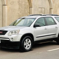 جمسي اكاديه موديل 2009 مكفوله من الضربه والصبغ السعر 92 وبي مجال موصفا...