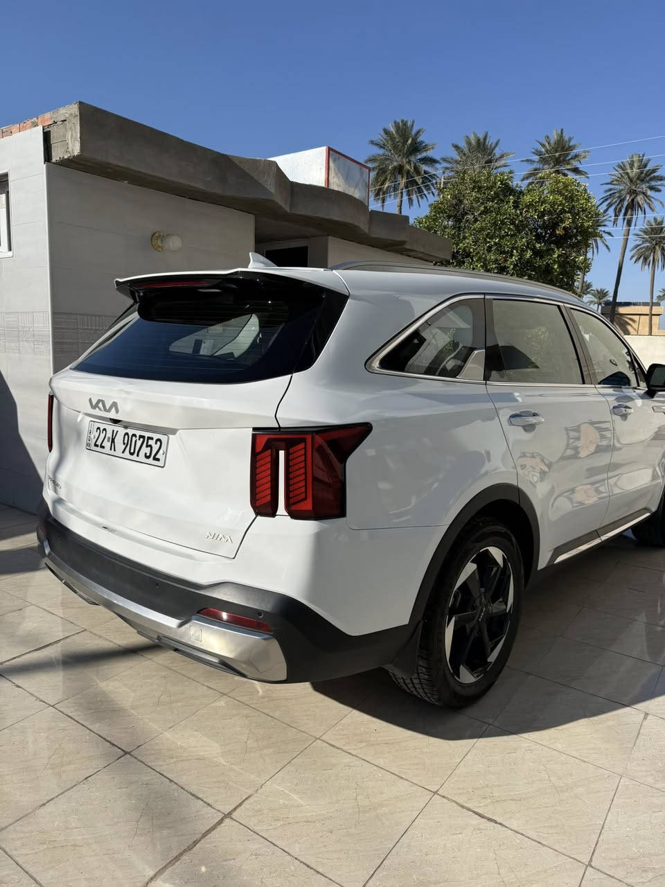 السلام عليكم.
للبيع كيا سورنتو 2024
السعر 318 وبي مجال
ضمان شركه اكدال 
الموصفات:
-تشغيل عن بعد
-مثبت سرعه
-ثلاث قطع تبريد
-كشنات كهرباء
-كير ماوس
-تغير الالوان
-كامرات
-عداد ديجتال
-اوتو هولد
-جنطه كهرباء
-تحكمات استيرن.
-انطمة قياده
-داخل ابيض بيجي
-هاند بريك دكمه
-دخول ذكي بصمه جميع الابواب
وبعد بيها هواي مواصفات السياره مكفوله كفاله عامه عدا رصعه بالجنطه بالقراب من علامه كيا بعدها على وضعها ممبينه عدا هذه مكفوله كفاله عامه السياره باسمنا تحويل ثاني يوم اي استفسار ***********
المكان صلاح الدين بلد
