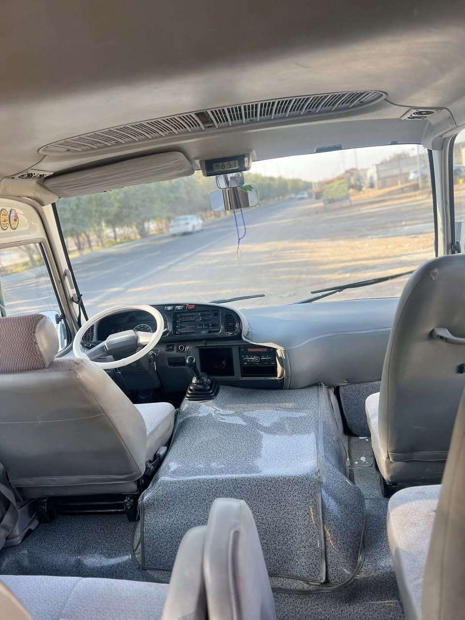 🧿🖐️ألسلام عليكم كوستر للبيع مديل 2010 كير مكينه اكسل مكفولات السياره يهه صبغ بس وزره محدثه ابيض ويل ناصي تخم تاير دوشمه جديده منضومه غاز قلاب ستاركس السعر 250 وبيهه مجال مكان السياره بابل الاستفسار
 0781 115 1756
‭0773 985 9049
