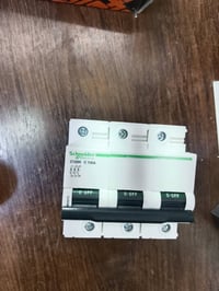 👏  توفر لدينا منجر شنايدر 100 امبير / 125 امبير بسعر مناسب جدآ  سعر ال...