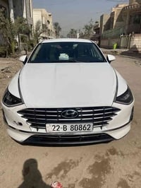 سوناتا موديل 20 رقم أربيل سنويه بإسمي  حادث خلفي چاملغ خلف السائق بدون...