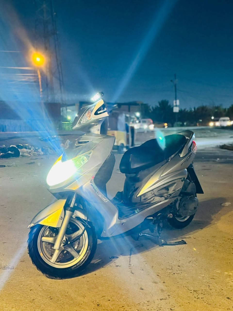 السلام عليكم...سكنس فحل...ياباني
الدراجة ما صار هواي نازلة رمبة الدراجة كلها بلادية 
و ممفتوح برغي بيها ومكفولة... ***********
