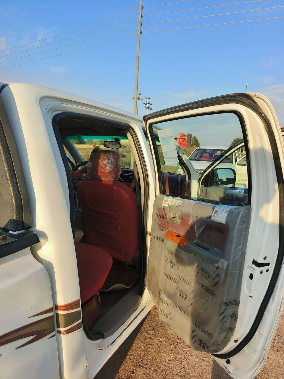 سلام عليكم للبيع بيكم 2010سياره بيها تجيه كلش خفيفه او تماتيك حداديه تخم تاير تتفئه تبريد ومكينه وكير كفاله رقم دولي بصره جديد بسمي تحويل ثاني يوم سياره جاهزه مال جناي مكان البصره دير شافي  ‏‪
***********
