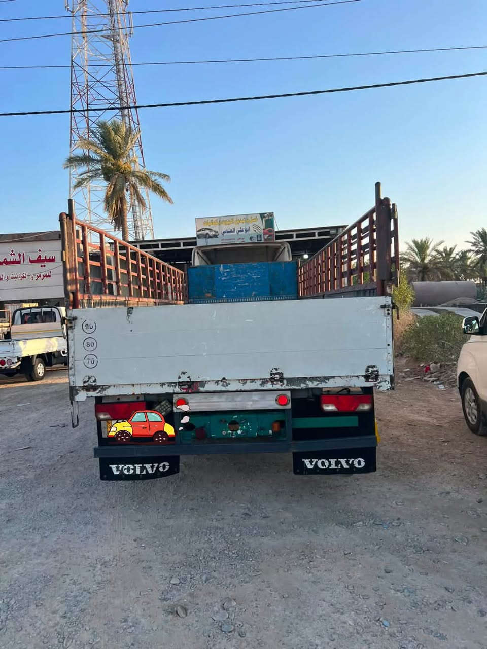 فالفوًF6حجم 250طول سبعه وربع تخم تاير سياره جاهزه للعمل تحويل ثاني يو لا صرف ولا بخار  السعر ١٥٥

‭***********‬
