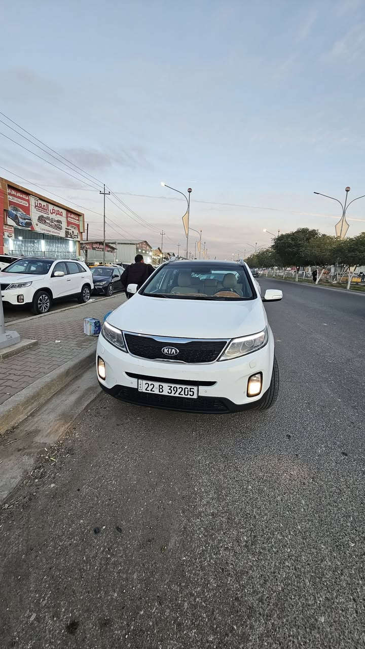 سورنتو ٢٠١٣ شكل ٢٠١٤ للبيع محرك مامفتوح محرك ٦ سبعه راكب فول بانوراما ٣ قطع تبريد
رقم أربيل  سنوية أنتهاء ٢٠٢٨ بأسمي 

استفسار على الهاتف ***********
