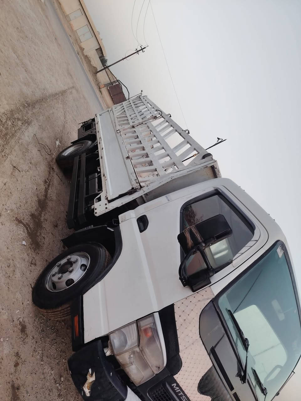 سلام عليكم كنتر مسبوشي مديل 2009كفاله عامه مكانه بغداد نهايه الشعله يم جسر البوحمد سعرها ١٦٥$ وبيه مجال حك الجيه للاستفسار الاتصال على الرقم ***********
