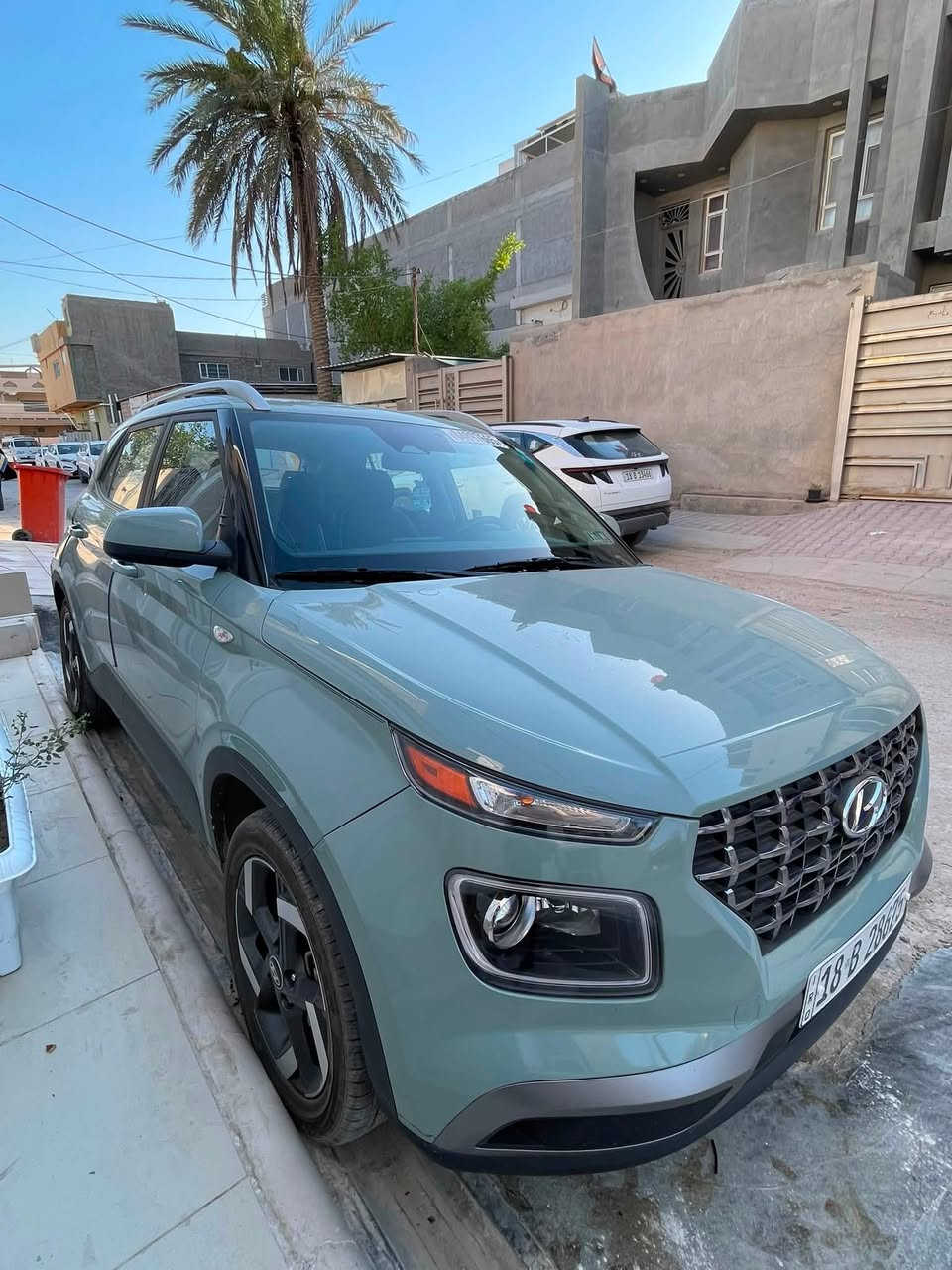 للبيع هونداي فينو 2025 ماشيه 5000  ميل بصمه تشغيل عن بعد كشنات تدفئه رادار 360 لون مميز حادثها ربع البنيد فقط السعر 142 رقم بابل انكليزي
***********
