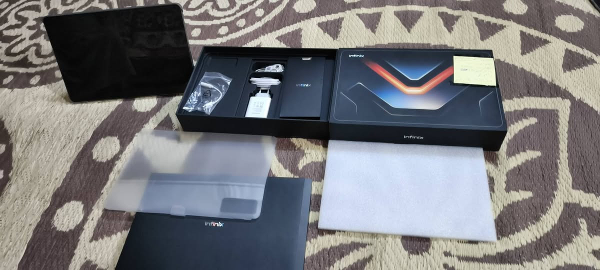 INFINIX XPAD GT (جديد) للبيع
الجهاز عبارة عن ايباد ١٣ آنج اقوى ايباد نزل من الشركة  
أسمه بل عربي  انفنيكس اكسباد جيتي 
مستعمل يومين فقط السعر الأصلي 545 الف دينار عراقي
 "السعر الحالي بعد فتح العلبة 500 الف دينار عراقي مابي أي مجال🔒"
ويوجد توصيل لكامل محافظات العراق سعر التوصيل خمسة 
مكاني النجف كوفة المواصفات مذكورة بل فيديو والصور وعلى الكارتونة 
للاستفسار التواصل معي خاص رجاءً 🥰موجود معه كامل ملحقاته ولكن الكيبورد والقلم منفصلات ولا يأتون معه.


**إذا كنت صاحب هذا الإعلان وتريد حذفه لأي سبب، رجاءا أرسل رسالة إلى الدعم الفني**