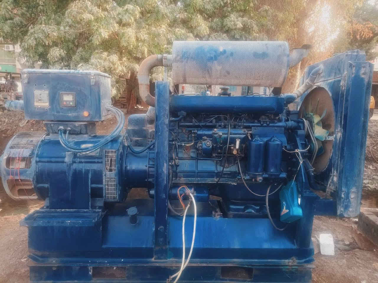 مولد كهرباء إيطالي 🇮🇹
🔹 النوع: Iveco إيطالي
🔹 الموبينة: Mecc Alte
🔹 القدرة: 156 كيلو فولت أمبير
🔹 الحالة: استيراد بحالة ممتازة وجاهز للتشغيل
مناسب للمصانع – المزارع – المحاجر – المواقع الكبيرة ⚡
📞 للتواصل:
فون / واتساب 01036259851
#ايفكو #مولدات_استراد #معدات_صناعية


**إذا كنت صاحب هذا الإعلان وتريد حذفه لأي سبب، رجاءا أرسل رسالة إلى الدعم الفني**