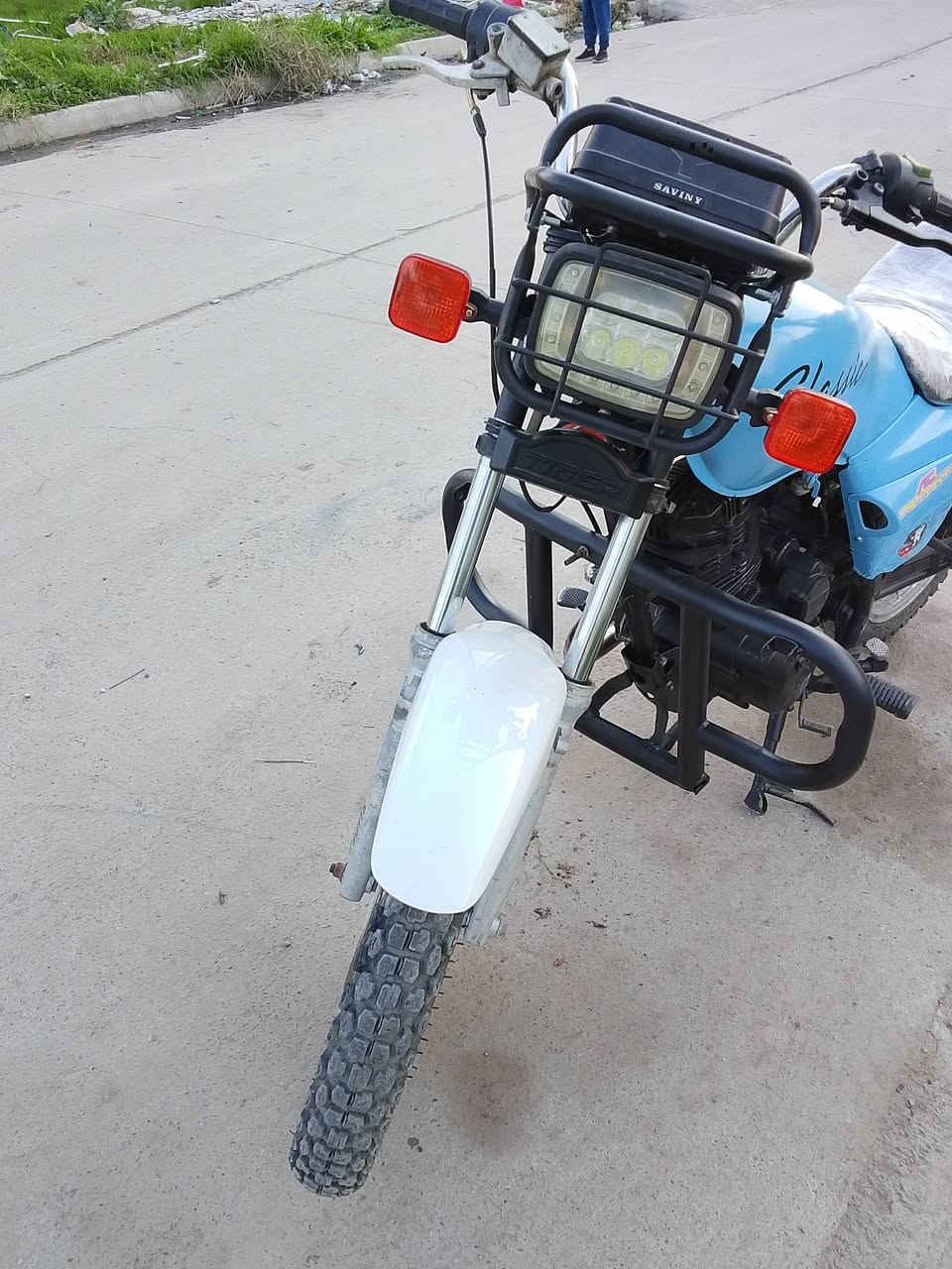 ماطور خمسه كير نضيف محرك نضيف كهربيات كلو شغال تايرات جديدة السعر 350 قفلو ***********
