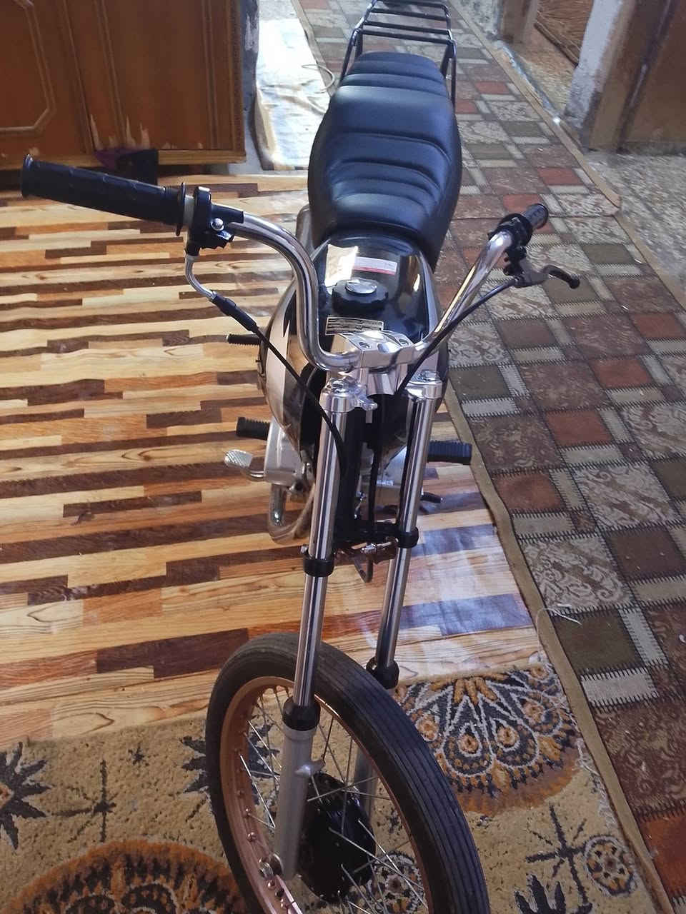 سلام عليكم دراجه للبيع شراي خاص مكينه مصبوغه بس ولفات مفتوحه


**إذا كنت صاحب هذا الإعلان وتريد حذفه لأي سبب، رجاءا أرسل رسالة إلى الدعم الفني**