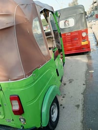 تكتك 21شهر 11 للبيع بيها صبغ عام لون تفاحي جماليه مكينه مكفوله السعر 7...