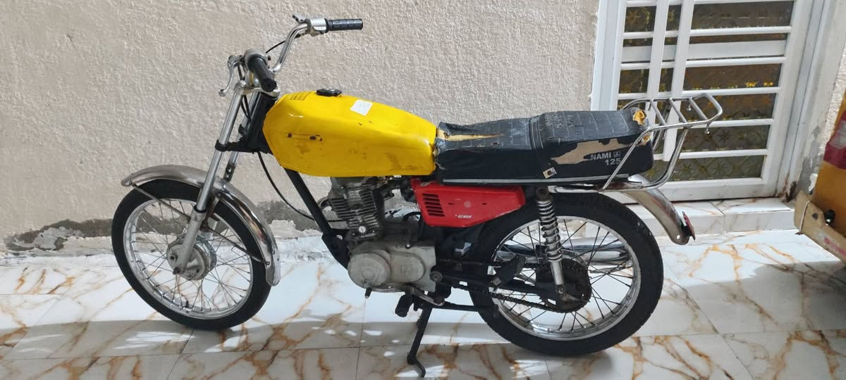سلام عليكم دراجه للبيع سعر325 وبيه مجال للشراي مكان المجر الكبير ناحية العدل اني مكلف بالنشر هذا رقم راعيه *********** عمارة, ميسان

