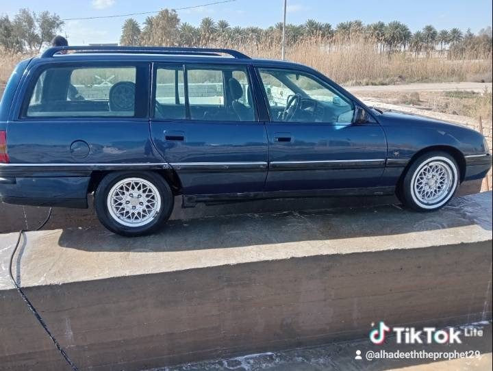 للبيع رقم كركوك نكليزي مصبوغة عام بدون ضربه مكينه قبل شهر شديتها وتدفئه شغاله  كهربائيات كلها شغاله ارفلو قبل سبوع شديته يعني السياره جاهزه كلها شرط التحويل السعر 30 بيها مجال الاستفسار على هذا الرقم ***********
