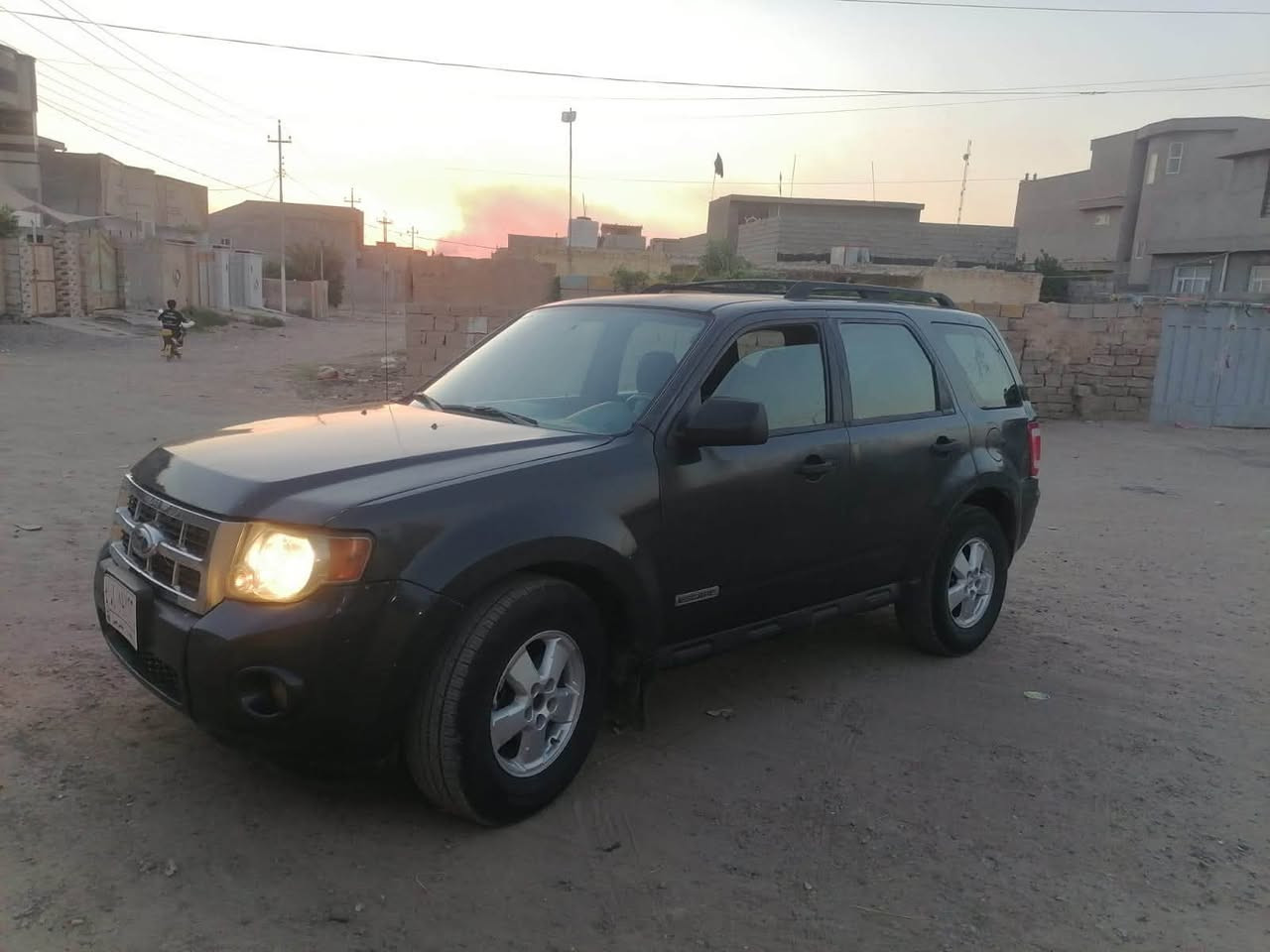 للبيع موديل 2007
السعر ٧٥ وبيهاا مجال 
اني مكلف بلنشر 
اتصل وتدلل ***********
‭‬ ‬
