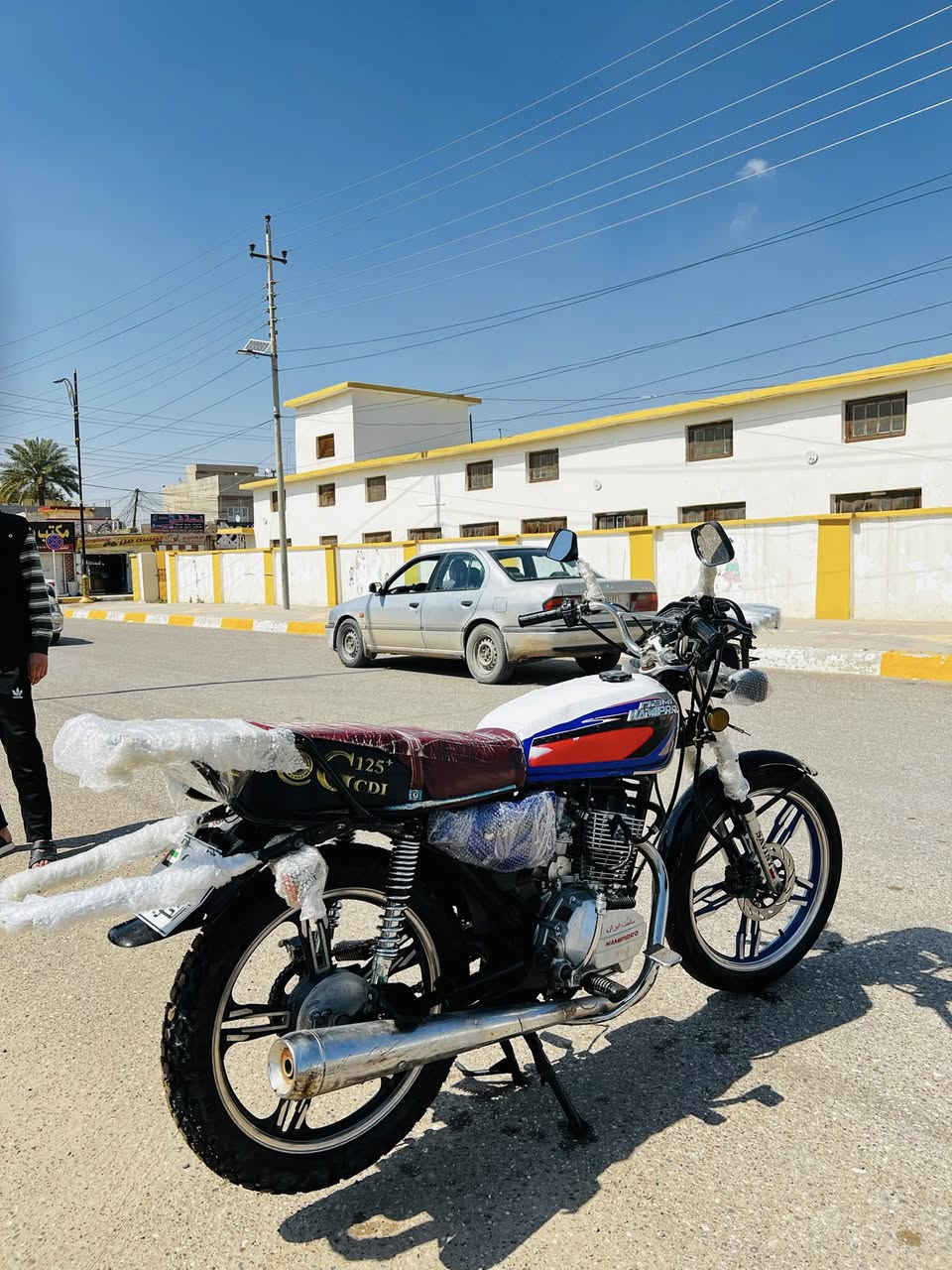 السلام عليكم ماطور ساڤين5 گير موديل 2020 فول أشاير محرك مامفتوح سلف دبلات جدد تواير ما تحط علي ربع نشاط فول 
  السعر 450 وبي مجال ويرهم مراوس ب قفاز او هيوشه ***********
